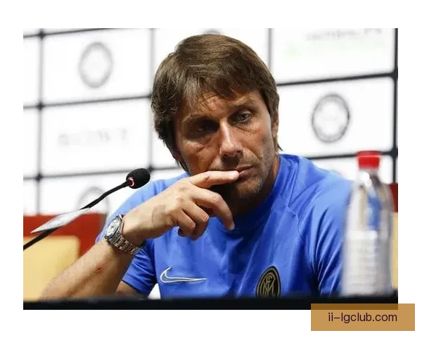 卡尔莫纳正式转会离开意甲加盟新俱乐部引关注